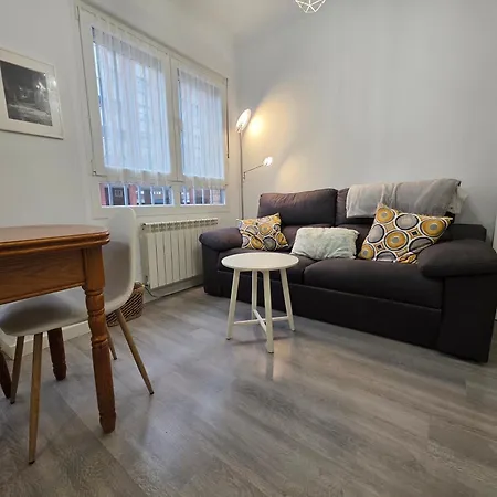 1a165 By R2r Moderno Y Coqueto Con Garaje Appartement Gijón